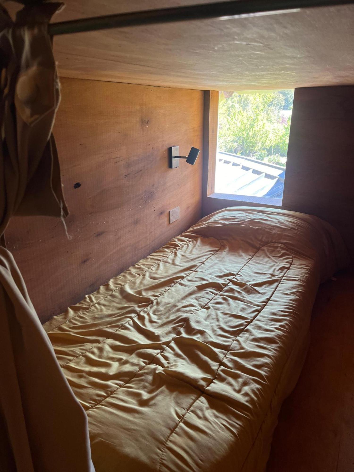 Hostel Capsula Refugio Oeste サンカルロスデバリローチェ エクステリア 写真