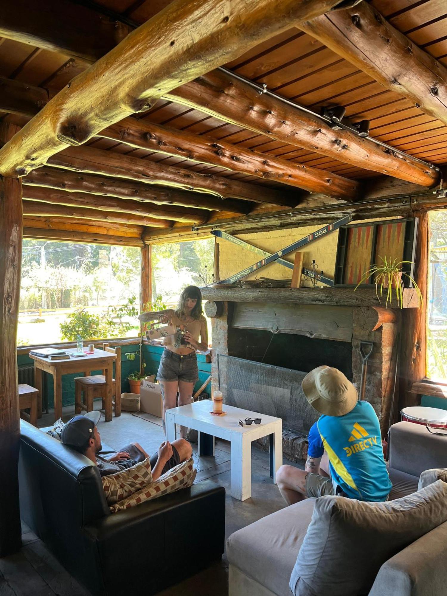 Hostel Capsula Refugio Oeste サンカルロスデバリローチェ エクステリア 写真