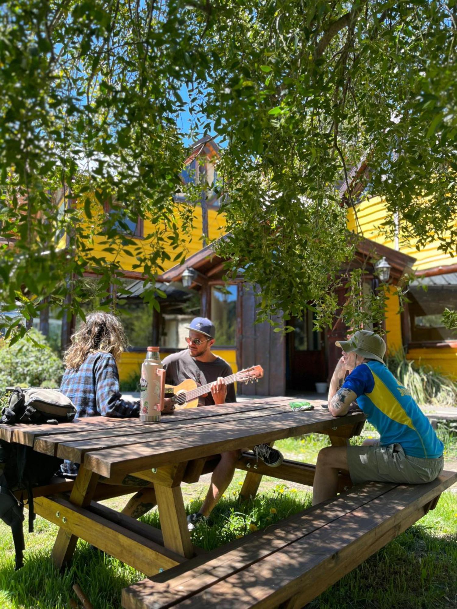 Hostel Capsula Refugio Oeste サンカルロスデバリローチェ エクステリア 写真